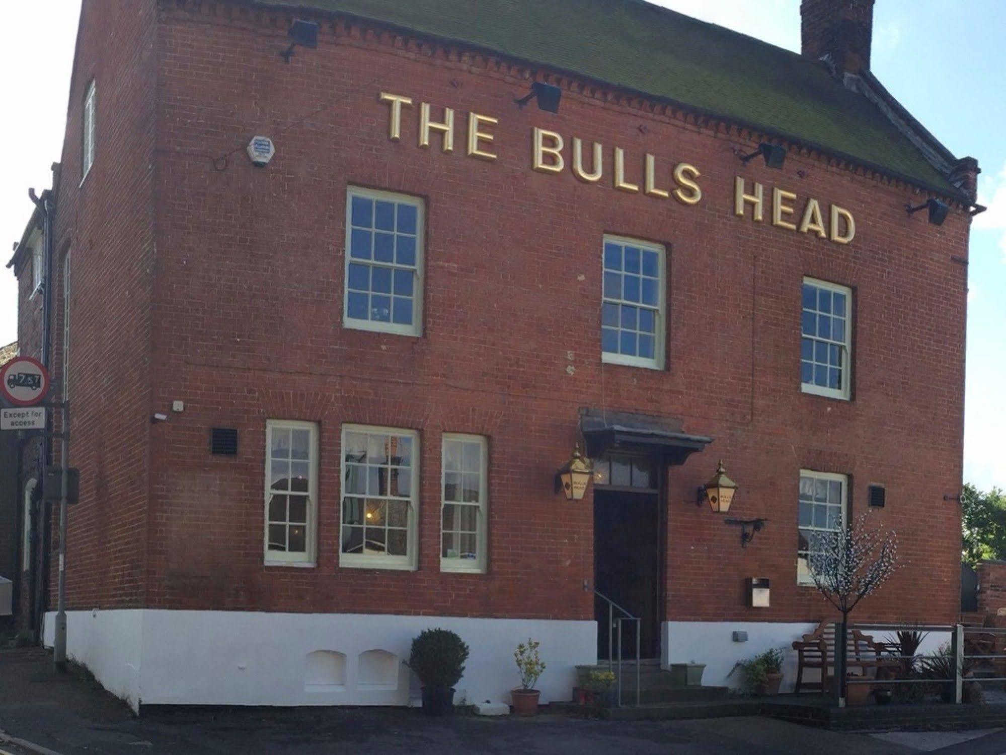 The Bulls Head Hotel Swadlincote Eksteriør billede