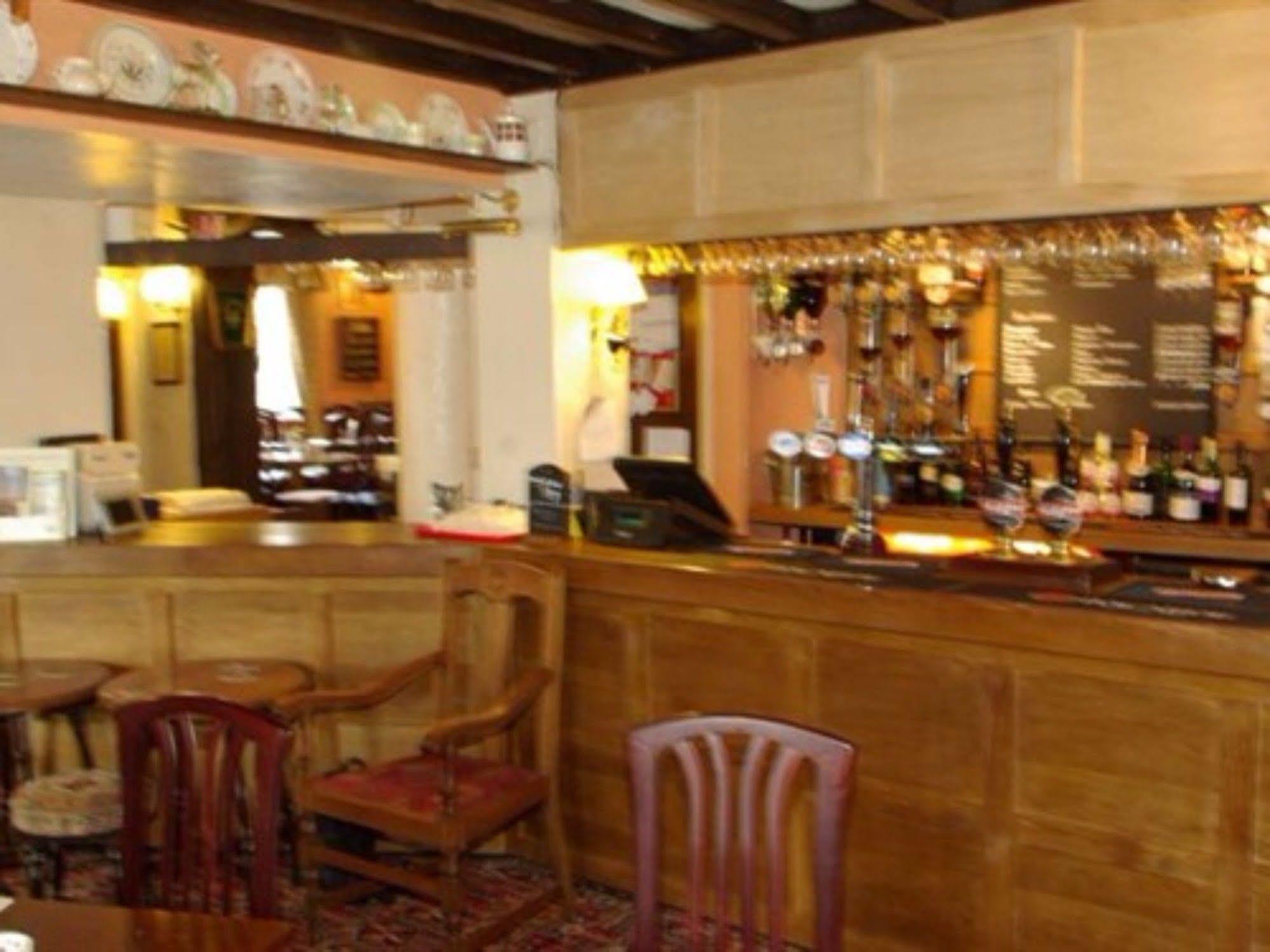 The Bulls Head Hotel Swadlincote Eksteriør billede